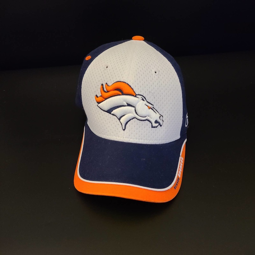 Reebock Men's NFL Denver Broncos Snapback Cap